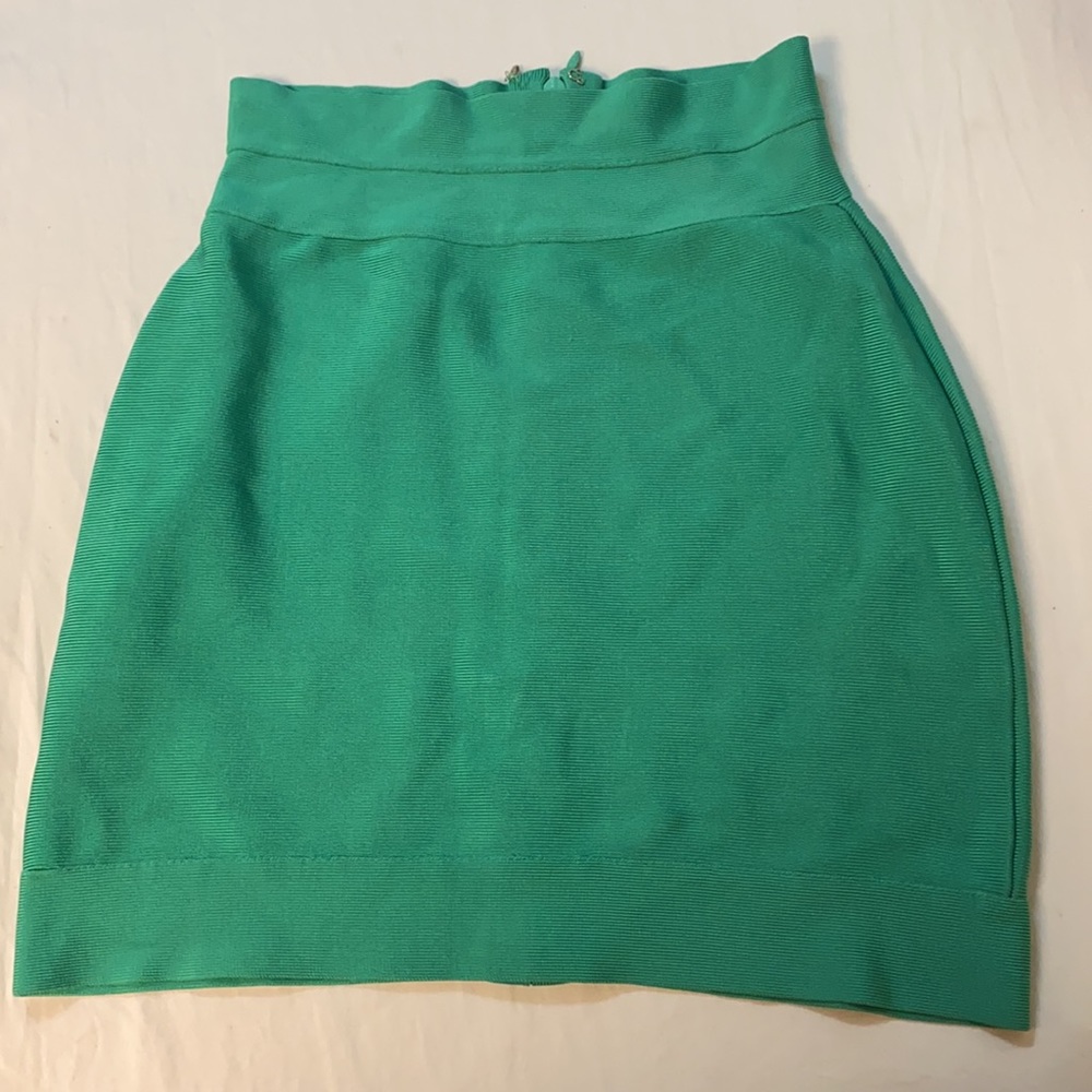 HERVE LEGER green skirt size small